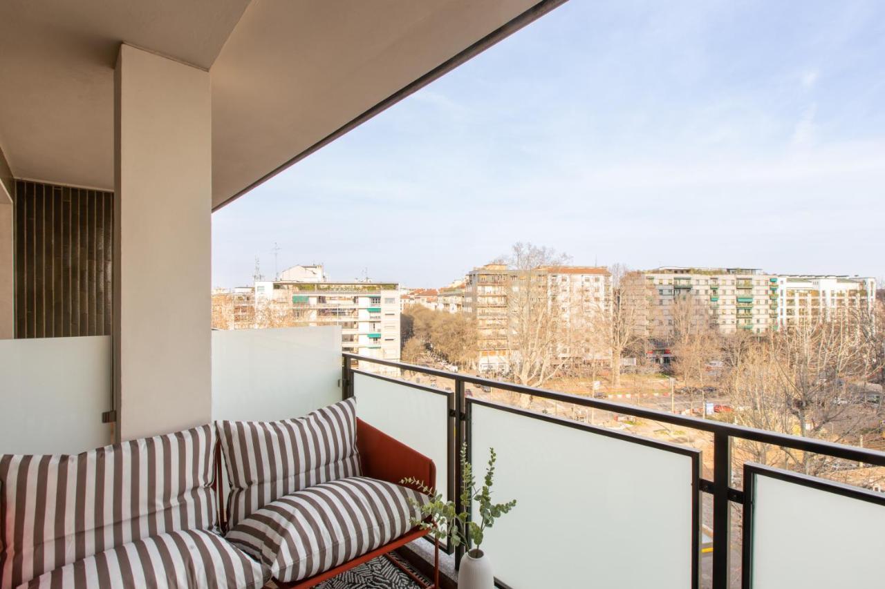 Daplace - Corso Sempione Suites Мілан Екстер'єр фото